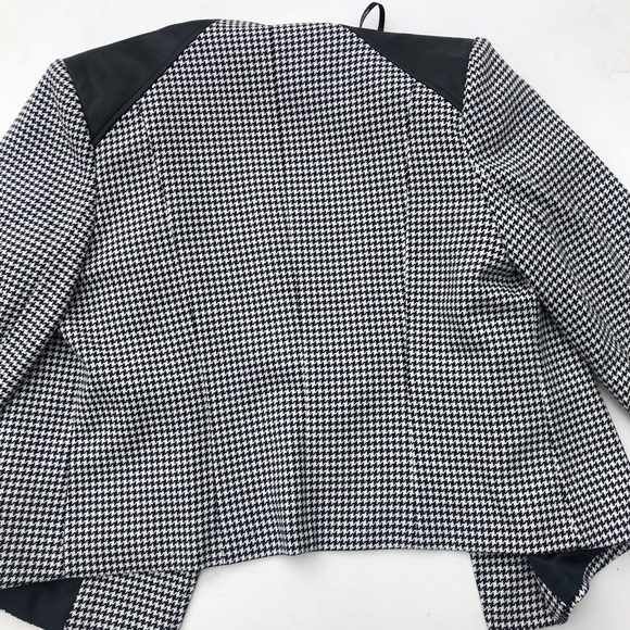 Calvin Klein houndstooth black & white jacket - Picture 4 of 4